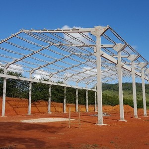 Galpão com mezanino